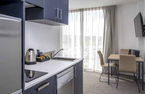Albany Hotel | Ramada Suites By Wyndham Albany