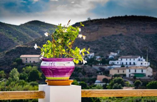Locaiba Apartment | Rambla Retreats Apartment Azul with shared pool & hot tub in Oria