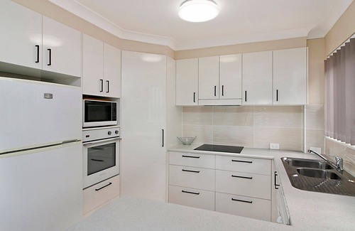 Tugun Apartment | Ramona 1 - Absolute Beachfront Tugun