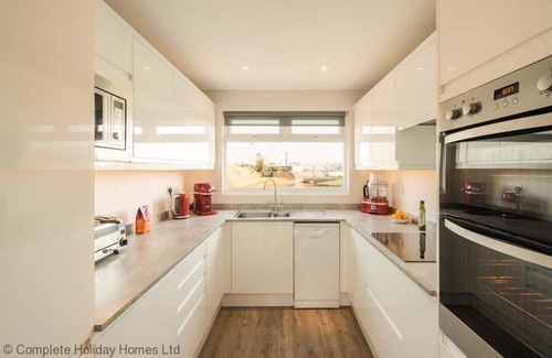 Gosport House | Rampart View - a house that sleeps 6 guests in 3 bedrooms