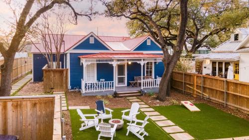 Travis Heights House | Ramsey by AvantStay Modern Character Home in Austin w Pool