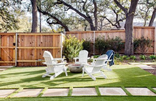 Travis Heights House | Ramsey by AvantStay Modern Character Home in Austin w Pool