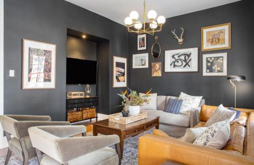 Travis Heights House | Ramsey by AvantStay Modern Character Home in Austin w Pool