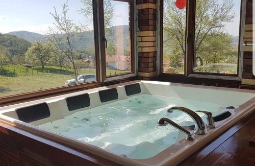 Sarajevo Ski Chalet | Ranch Diamond Sarajevo