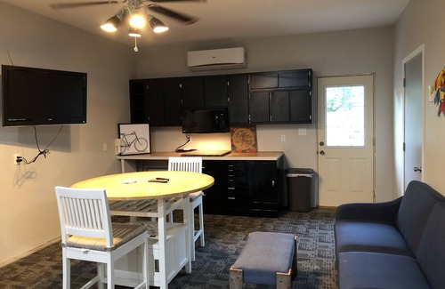 Westfield House | Ranch Home less than 1 mile from Grand Park w/Team Room