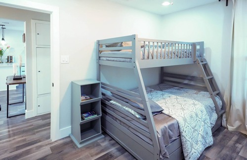 Del Valle Other | Ranch house price is for house only Special pricing for parties & events
