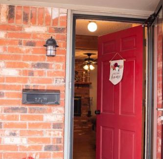 Pawhuska House | Ranch Style Home 4 Min 2 PW Merc