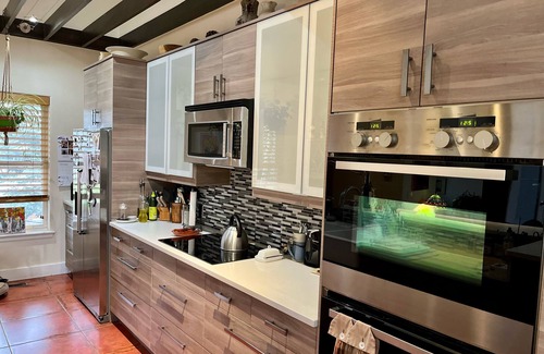 Carbondale House | Ranch style home - walking distance to downtown Carbondale & golf; 30 min skiing