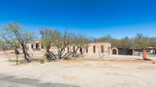 Tucson House | Rancho Bonito
