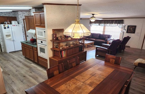 Terlingua House | Rancho Mula Oso: Enjoy Unparalleled Outdoor Space