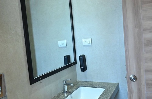 Bharuch Hotel | Rang Lords Inn Bharuch