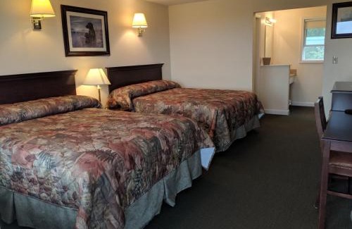 Rangeley Hotel | Rangeley Saddleback Inn