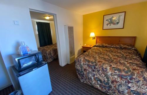 Cheyenne Hotel | RANGER MOTEL