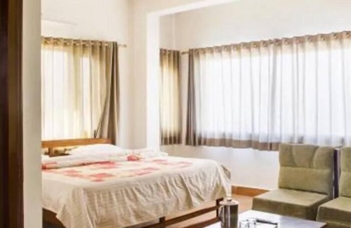 Majkhali Hotel | Ranikhet Grand Hotel