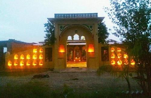 Keshorai Patan Bed & Breakfast | Raola Khera - A Heritage Village