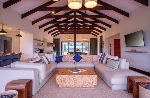 Tulbagh Apartment | Raptor Rise