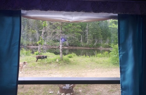 Tupper Lake RV Rental | Raquette River RV Camping 1A June's Retreat