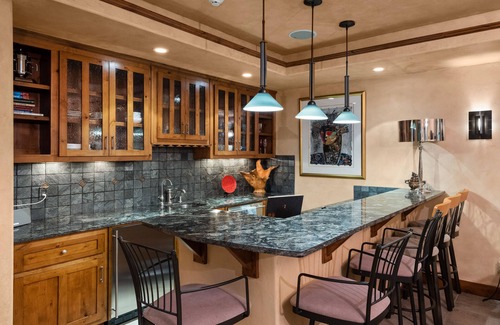Cerise Ranch House | Rare, Art-Filled Mountain Getaway in the Roaring Fork Valley