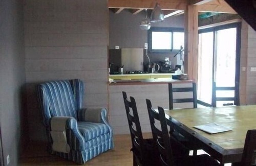 Vier-Bordes Ski Chalet | Rare Chalet Bois Contemporain Breathtaking view at 1000m Alt at 6 Km Station