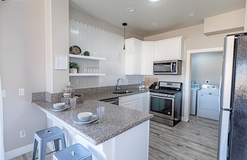 Greenehaven House | RARE FIND: Overlook Lake Powell from your deck