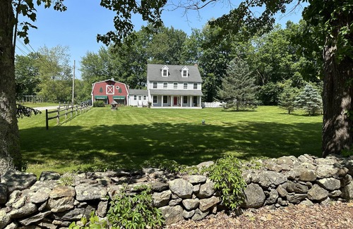 Easton House | Rare-Private Cozy Country-home on Christmas tree farm setting.