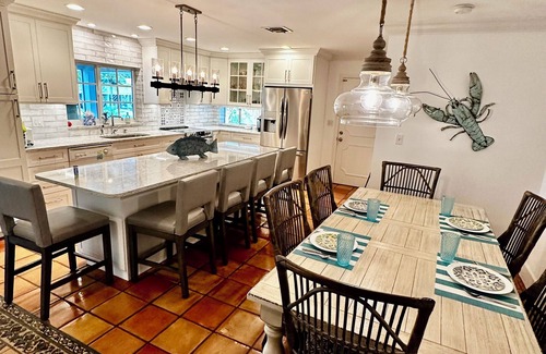 Sugarloaf Key House | RARE SINGLE STORY 2500 sq