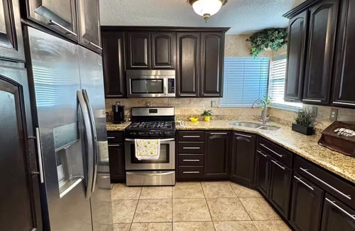 El Paso Villa | Rare to find a Desert Jewel, West Side, 3 Bedrooms