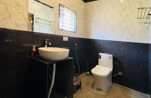 Tarikere House | Rashi Z View Estate Stay