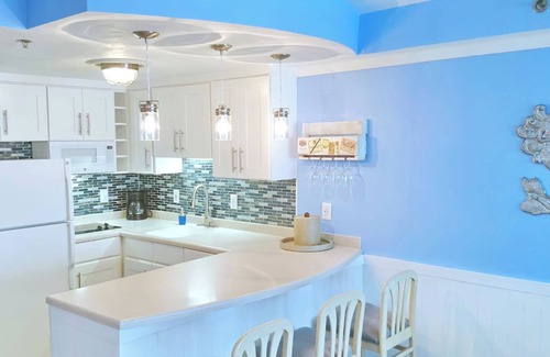Ortona Park Condo | RATES HAVE BEEN DISCOUNTED 40% DUE TO POOL CLOSURE