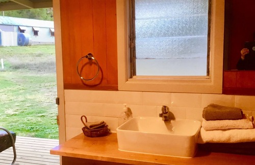 Hollow Tree Bed & Breakfast | Rathmore