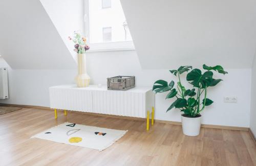 Straubing Apartment | raum life - Refugium über Dächer