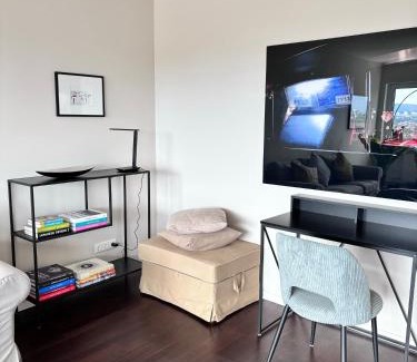 Bierstadt Apartment | RAUM2GO - NO2 zentrales 2-Zimmer apartment DESIGN & BLICK