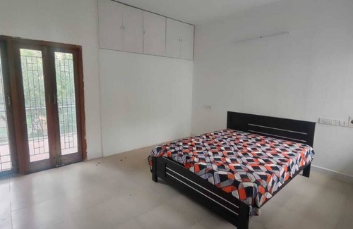 Ekkatuthangal Apartment | Ravana kottai Palace