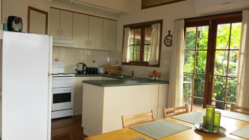 Ravensbourne Ski Chalet | Ravensbourne Escape - Cedar Lodge