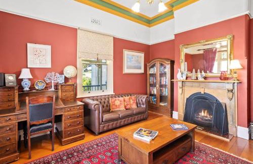 Lorne House | Ravenswood
