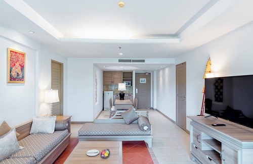 Na Chom Thian Resort | Ravindra Beach Resort And Spa