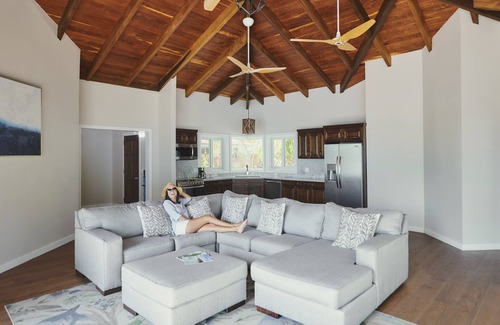 Placencia Resort | Ray Caye Private Island Resort