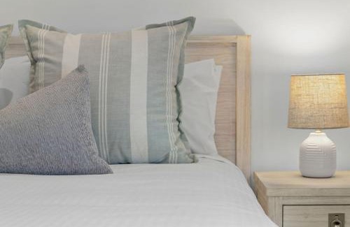 North Creek House | Rayner's Secret