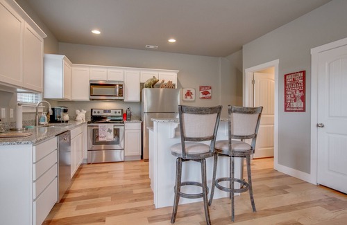 Fayetteville House | Razorback Getaway Close to University!