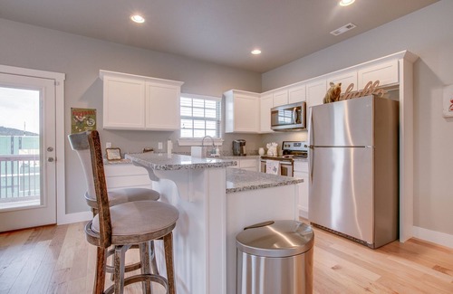 Fayetteville House | Razorback Getaway Close to University!