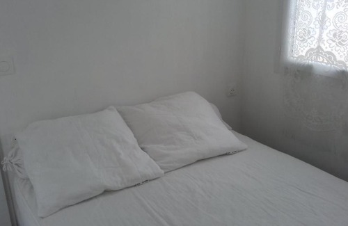Marseillan Plage Apartment | RDC 4 personnes avec grande terrasse