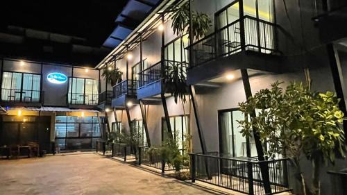 Si Racha Resort | Re-Live Resort