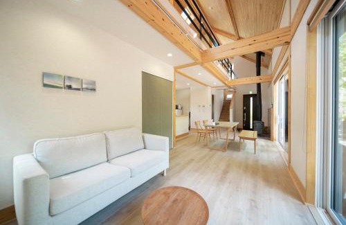 Tsumagoi Apartment | Re to Li - りとり - 一棟貸しの宿