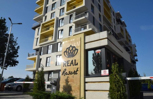 Ploiesti Apartment | Real Residence -apartament cu 3 camere- Valeni 144