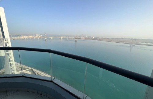 Abu Dhabi City Center Apartment | REAL SEA VIEW in Abu Dhabi