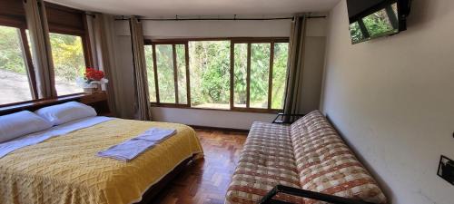 Teresopolis House | Recanto da Morgana-Lofts bem equipados, conforto e piscina grande