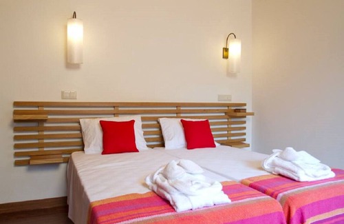 Goaes Other | Recantos in Portela Village