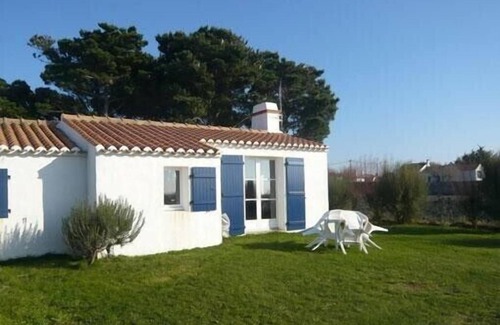 Noirmoutier-en-l'Ile House | Recent vendeenne house with fully enclosed garden