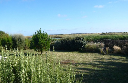 Noirmoutier-en-l'Ile House | Recent vendeenne house with fully enclosed garden