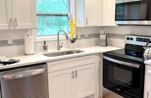 Pine Mountain House | Recently Renovated Near Callaway Gardens